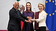 La presidenta de México, Claudia Sheinbaum, junto a António Costa y Ursula von der Leyen, en Ciudad de México, en una imagen de archivo, el viernes 22 de mayo de 2026. 
