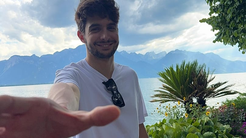 Normandiában nőtt fel, ma Svájcban él Ocon