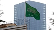 العلم السعودي يرفرف فوق القنصلية في إسطنبول، الأربعاء 3 أكتوبر 2018. 