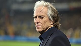 Jorge Jesus e jogo dos oitavos de final da Liga Europa entre Fenerbahçe e Sevilla em Istambul, 2023