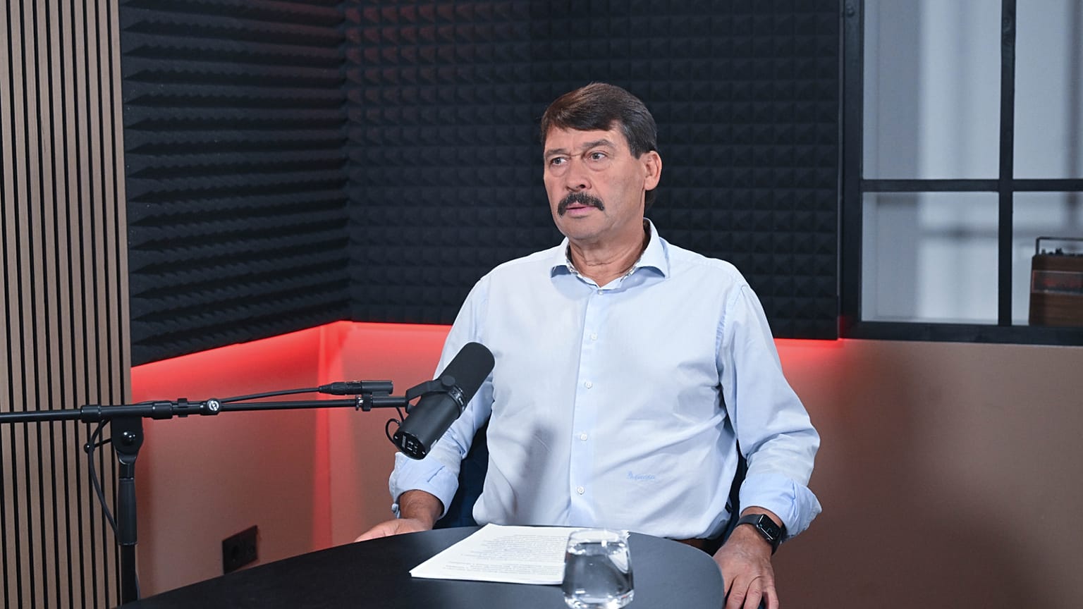 Áder János az MTVA podcaststúdiójában 2026. június 29-én.