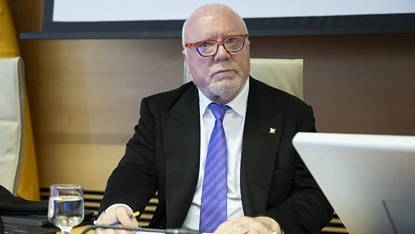 Foto de arquivo. José Manuel Villarejo, na sua intervenção na comissão de inquérito ao 17-A