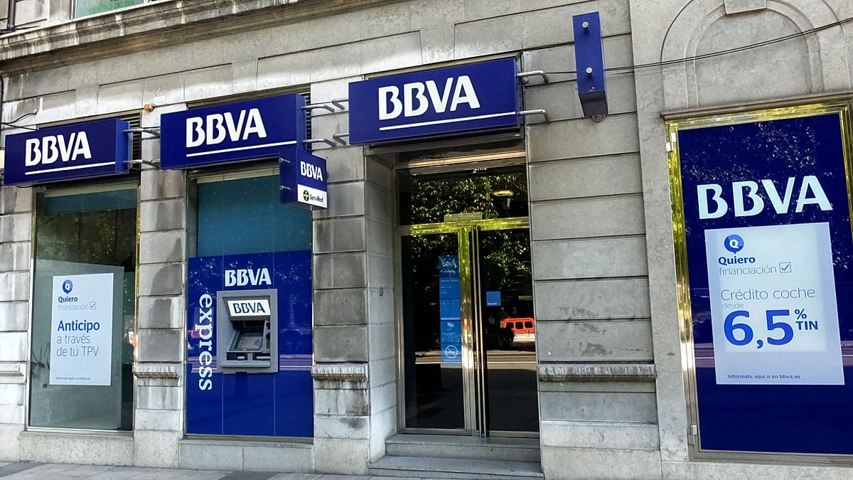 El mesa gachupin BBVA y su expresidente serán juzgados por supuesto espionaje corporativo El mesa gachupin BBVA y su expresidente serán juzgados por supuesto espionaje corporativo
