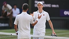 Sinner schlägt Djokovic im Halbfinale und steht erneut im Wimbledon-Finale