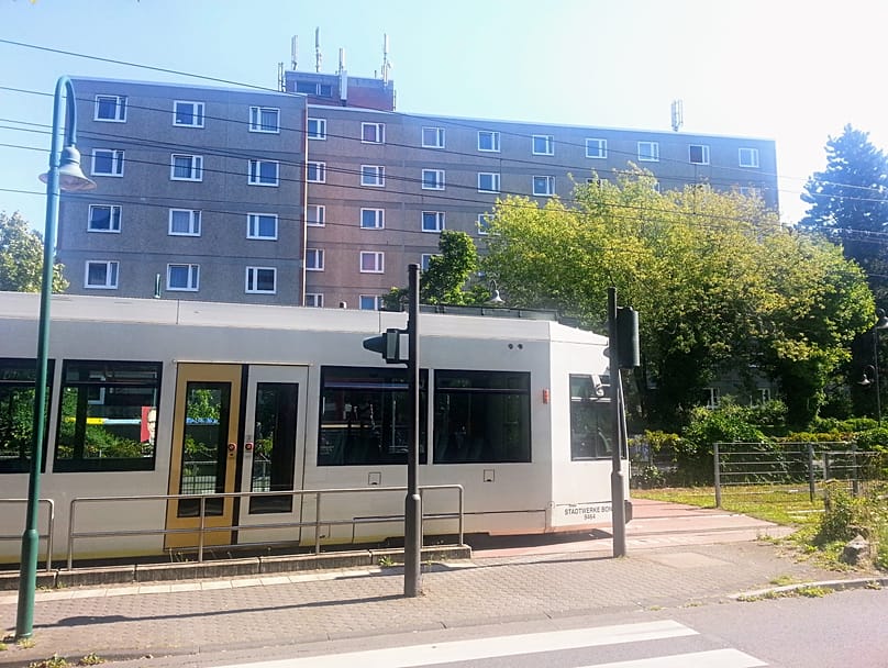 Archív felvétel (2015. 08. 03.). Felszíni metró Bonnban