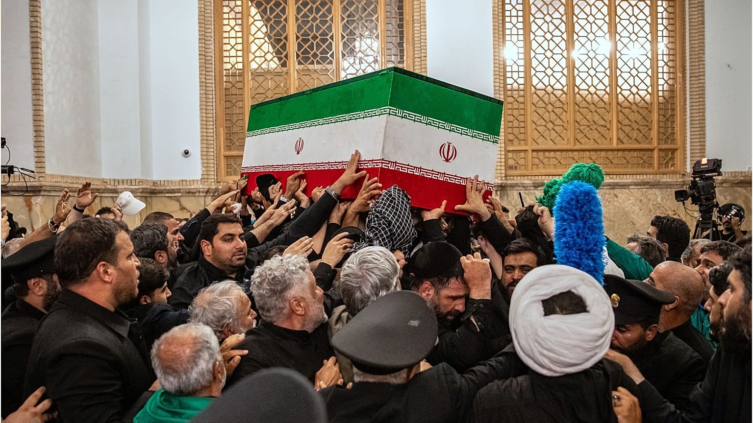 تشییع پیکر علی خامنه‌ای در مشهد