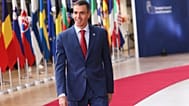 وصل رئيس الوزراء الإسباني بيدرو سانشيز إلى مبنى المجلس الأوروبي في بروكسل لحضور قمة الاتحاد الأوروبي، يوم الخميس 23 أكتوبر/تشرين الأول 2025. (صورة من وكالة أسوشيتد برس/فرانسوا