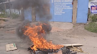 Ebola: Workers at Congolese treatment center strike over unpaid salaries