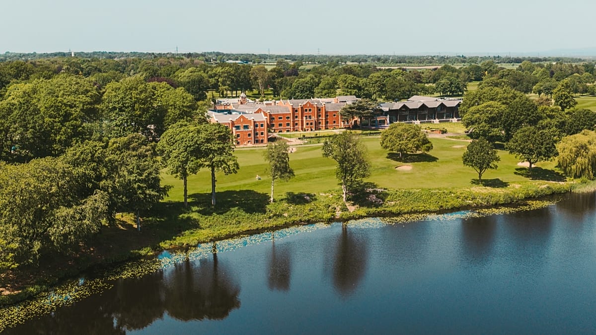Fairmont’s new lakeside resort has Gordon Ramsay food, a spa and golf Fairmont’s new lakeside resort has Gordon Ramsay food, a spa and golf