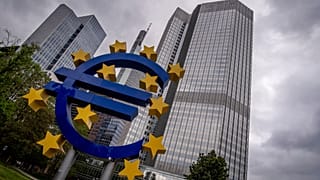 FILE. The Euro sculpture stands in front of the former headquarters of the European Central Bank (ECB) in Frankfurt, Germany, May 2023
