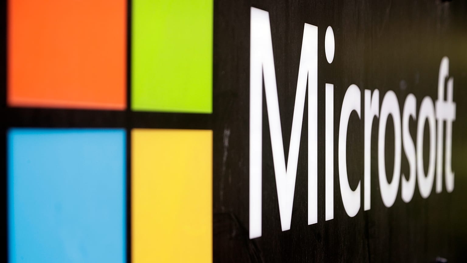 ARCHIV: Das Microsoft-Logo ist am Mittwoch, dem dritten Februar 2021, an einem Büro in Sydney, Australien, zu sehen.