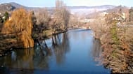 ARCHIVO - El río Ter a su paso por la población de Sant Quirze de Besora, Cataluña (España)