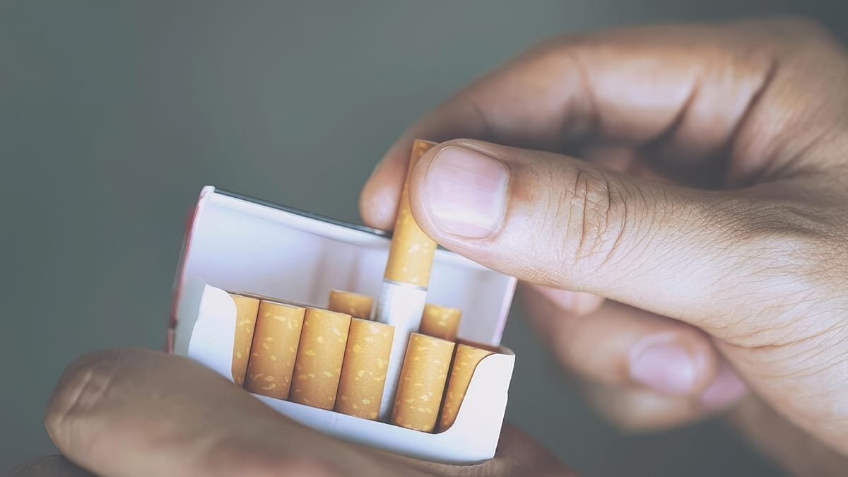 Could the EU ban smoking? Commission to re-write rules for the next generation