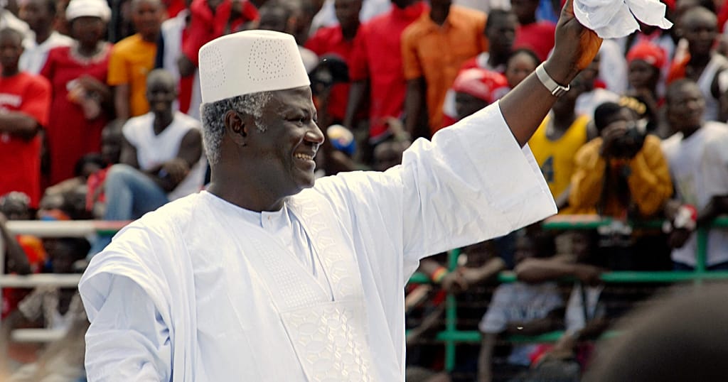 La Sierra Leone abandonne les poursuites contre l'ex-président Koroma