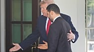 الرئيس دونالد ترامب مع رئيس الوزراء العراقي علي الزيدي أثناء دخولهما البيت الأبيض معًا، الثلاثاء 14 يوليو 2026، في واشنطن.(صورة AP/أليكس براندون)