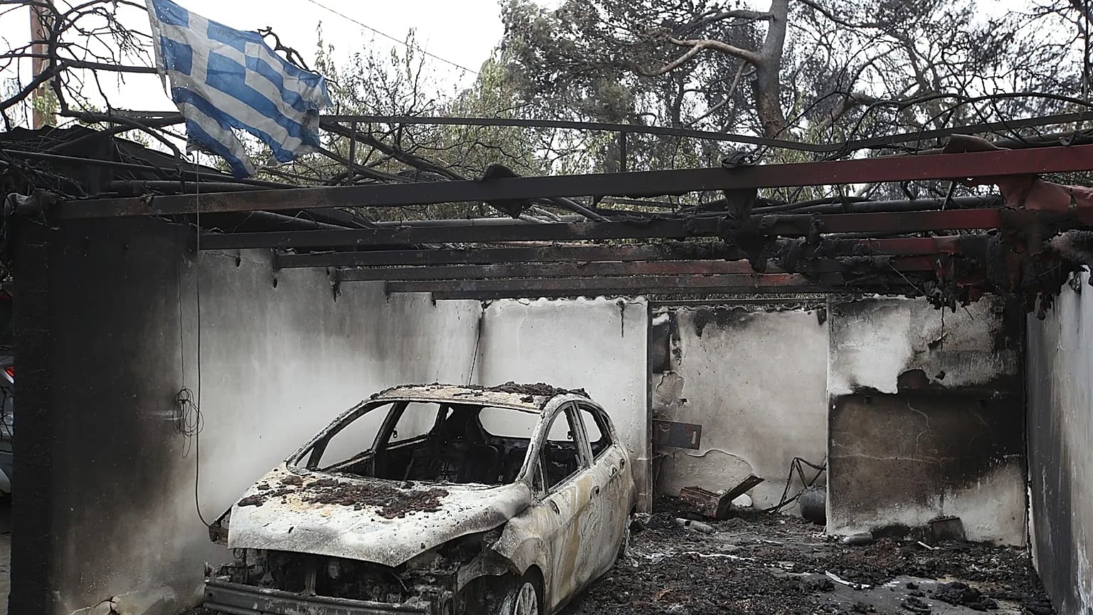 Área queimada em Mati, julho de 2018 (arquivo)