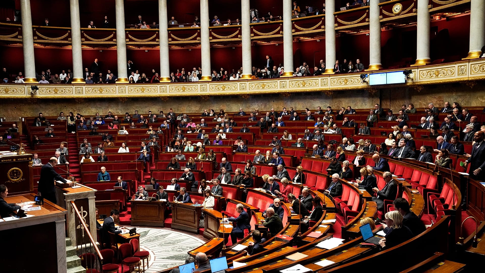 Французький парламент ухвалив законопроект про асистовану смерть для деяких невиліковно хворих
