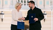 Ursula von der Leyen and Volodymyr Zelenskyy.