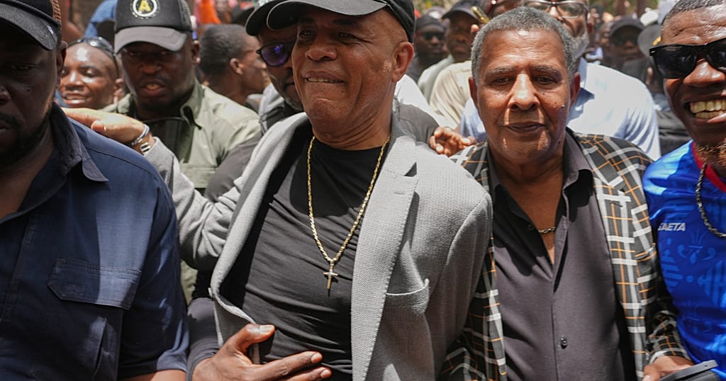 Haïti : l'ancien président Michel Martelly de retour au bercail | Africanews