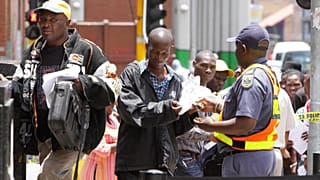 Le Zimbabwe se prepare au retour massif d'émigrés fuyant l'Afrique du Sud