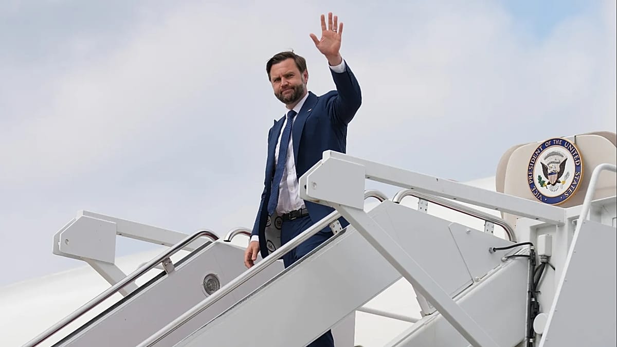 فانس يفجّر مفاجأة عن إبستين: مرتبط بـ"الدولة العميقة" الإسرائيلية والاستخبارات الأميركية