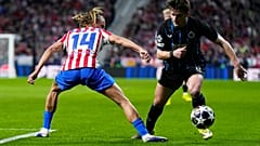 Ο Χρήστος Τζόλης με τη φανέλα της Μπριζ στο Τσάμπιονς Λιγκ