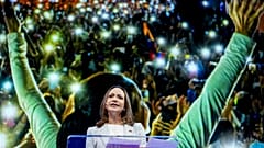 Η νικήτρια του Βραβείου Νόμπελ Ειρήνης, Μαρία Κορίνα Μασάδο, ηγέτιδα της βενεζουελανικής αντιπολίτευσης, παρευρίσκεται στο Oslo Freedom Forum στο Όσλο, στις 2 Ιουνίου 2026.