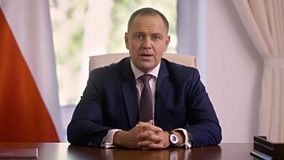 Präsident Karol Nawrocki hat neun Gesetze unterzeichnet und gegen zwei Gesetze zum Status naher Angehöriger sein Veto eingelegt.