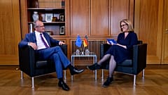 Gunther Krichbaum, ministro de Estado para Asuntos Europeos, durante una entrevista con Euronews en Berlín el 21 de julio de 2026.