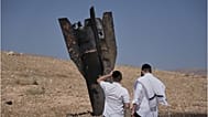 بقایای یک موشک ایران که در جریان جنگ در کرانه باختری فرود آمد