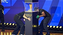 كأس بطولة العالم لكرة القدم لـ"فيفا"