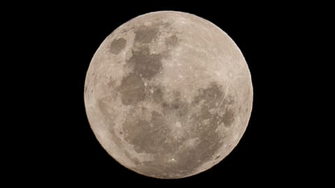 In August, a piece of a SpaceX rocket could crash into the Moon unexpectedly.