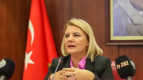 İzmit Belediye Başkanı Fatma Kaplan Hürriyet