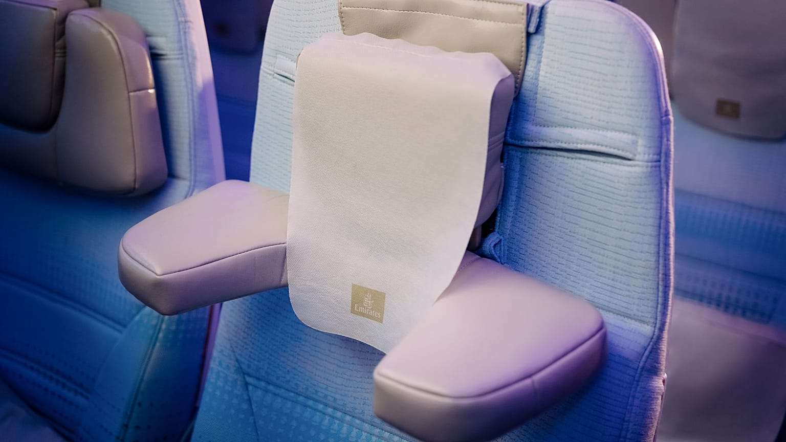 Emirates déploie l’appuie-tête U-dream sur l’ensemble de sa flotte