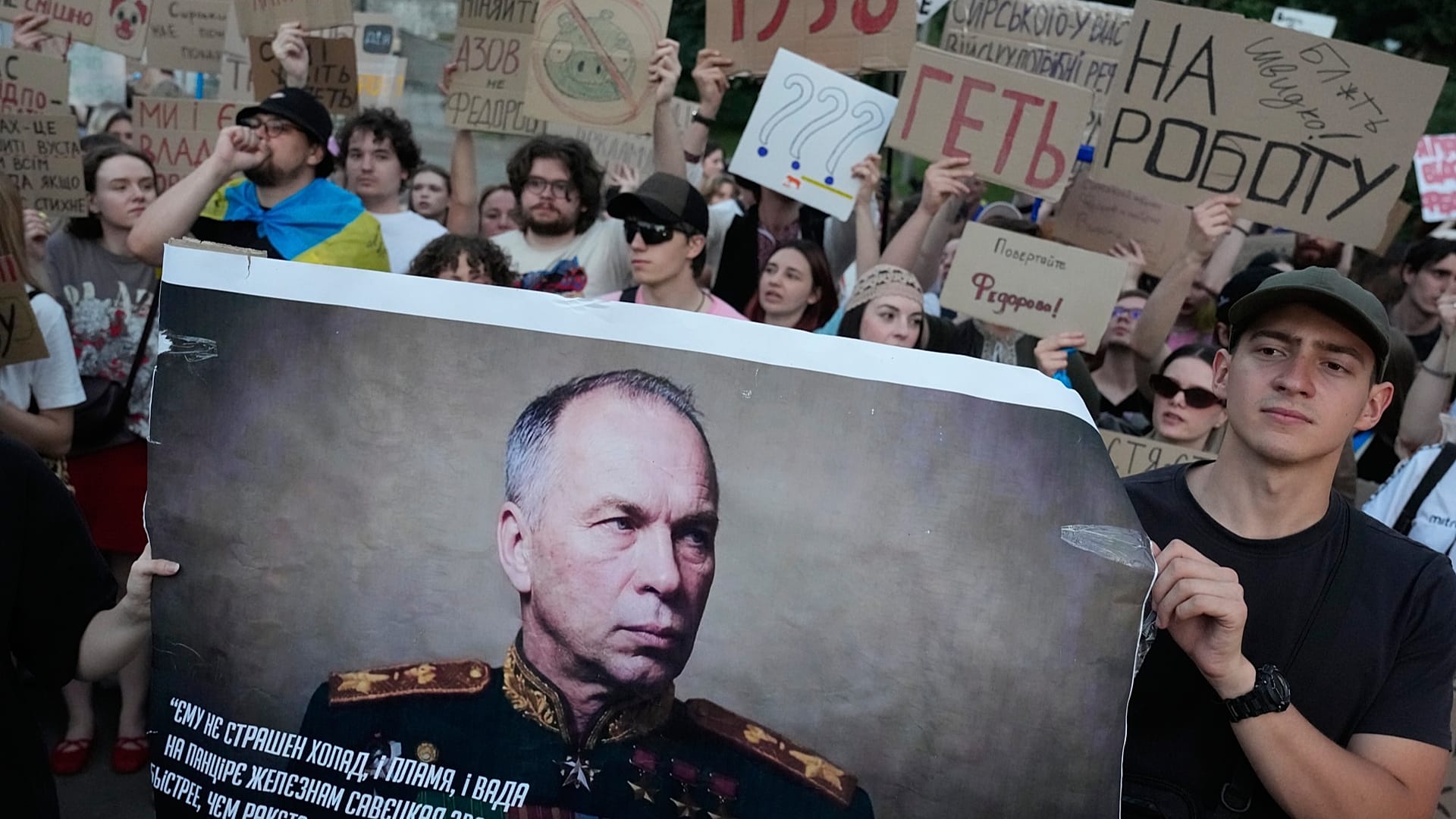 Зеленський замінив Олександра Сирського на Михайла Драпатого на посаді головнокомандувача ЗСУ