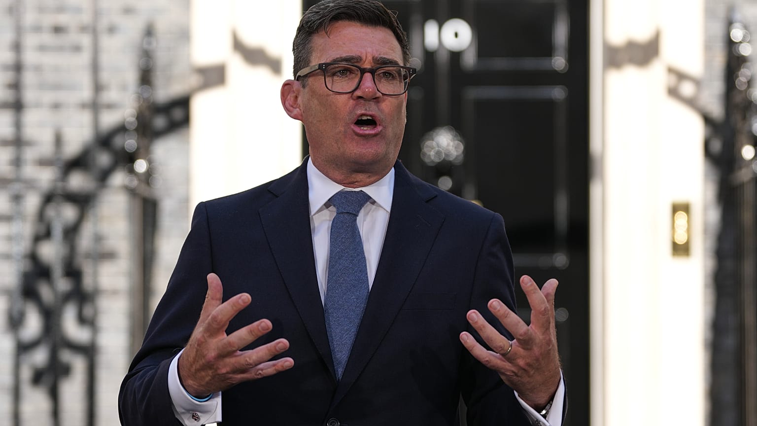 Il premier britannico Burnham