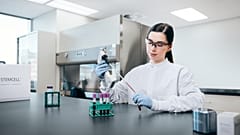 يسرّ شركة STEMCELL Technologies أن تعلن عن حصول منتجها الجديد EasySep™ Human Bone Marrow CD138 Positive Selection Kit على تصنيف إدارة الغذاء والدواء الأمريكية (FDA) كأول جهاز 