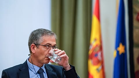 FILE. Former Governor of the Bank of Spain and current Governor of the Bank of International Settlements, Pablo Hernandez de Cos, attending a meeting in Madrid, 29 June 2023