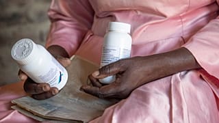 U.S. funding cuts have gutted global AIDS program, report finds
