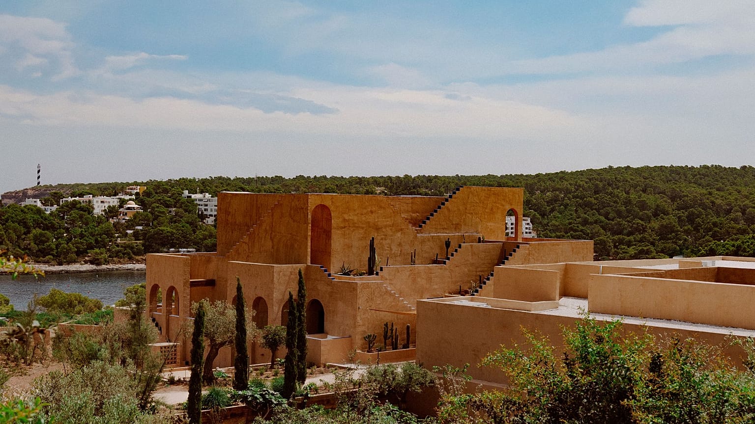 Nômade Temple Ibiza ouvre à Portinatx, au nord de l'île espagnole