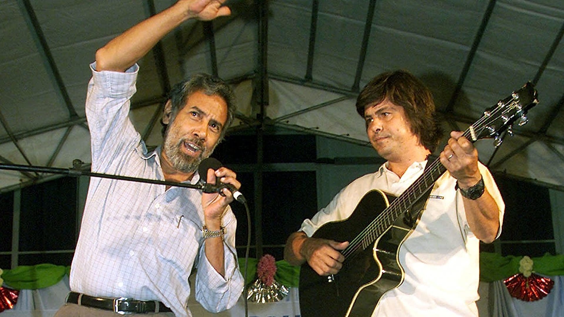 Помер співак Луїш Репрезаш