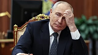 The EU has agreed its 21st package of sanctions against Russia.