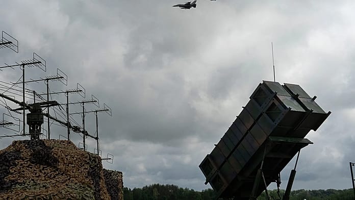 Lavrov tells Rubio unacceptable for US to continue arms sales to Kyiv Lavrov and Rubio are also said to have discussed the situation in the Persian Gulf. Washingtons focus has largely shifted to the region, where it remains locked in conflict with Iran.