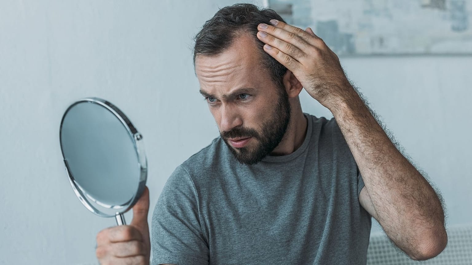 Los fármacos para adelgazar con GLP-1 se vinculan a un riesgo bajo pero real de caída del cabello.