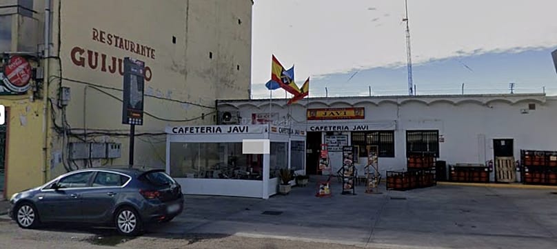 La parafernalia falangista es superior en su interior