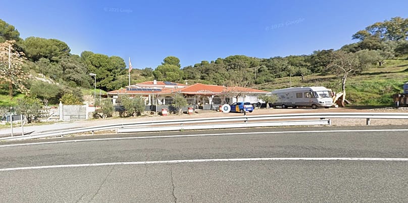 La Gran parada además de bar, es hotel. 