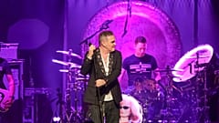 ARCHIVO: El cantante Morrissey en el escenario del Anthem, el 30 de noviembre de 2017, en Washington DC.