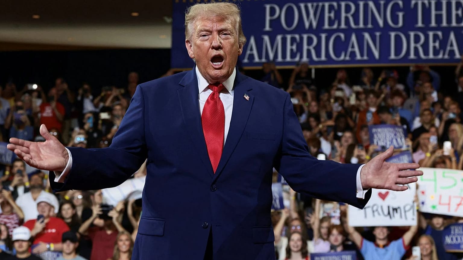Donald Trump szerdán beszédet mond egy középiskolában a georgiai Mariettában
