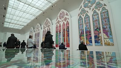 Notre-Dame : les futurs vitraux de Claire Tabouret remplaceront six fenêtres de Viollet-le-Duc