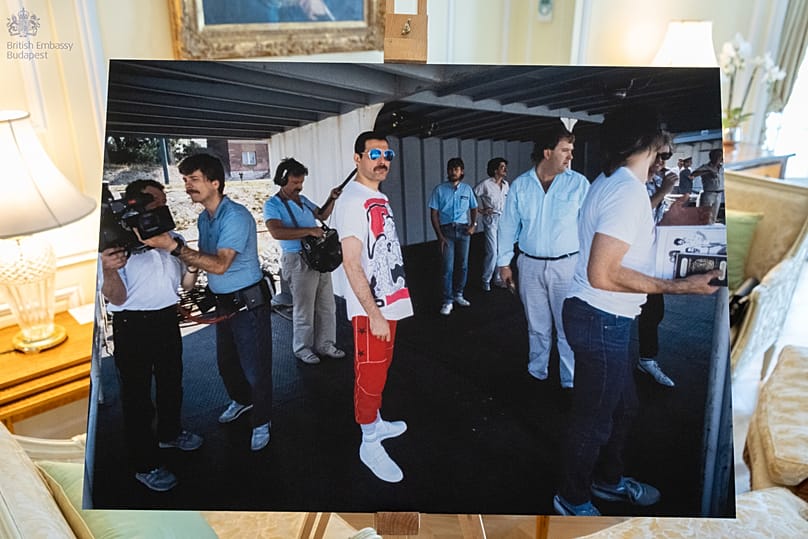 Freddie Mercury prova sırasında 